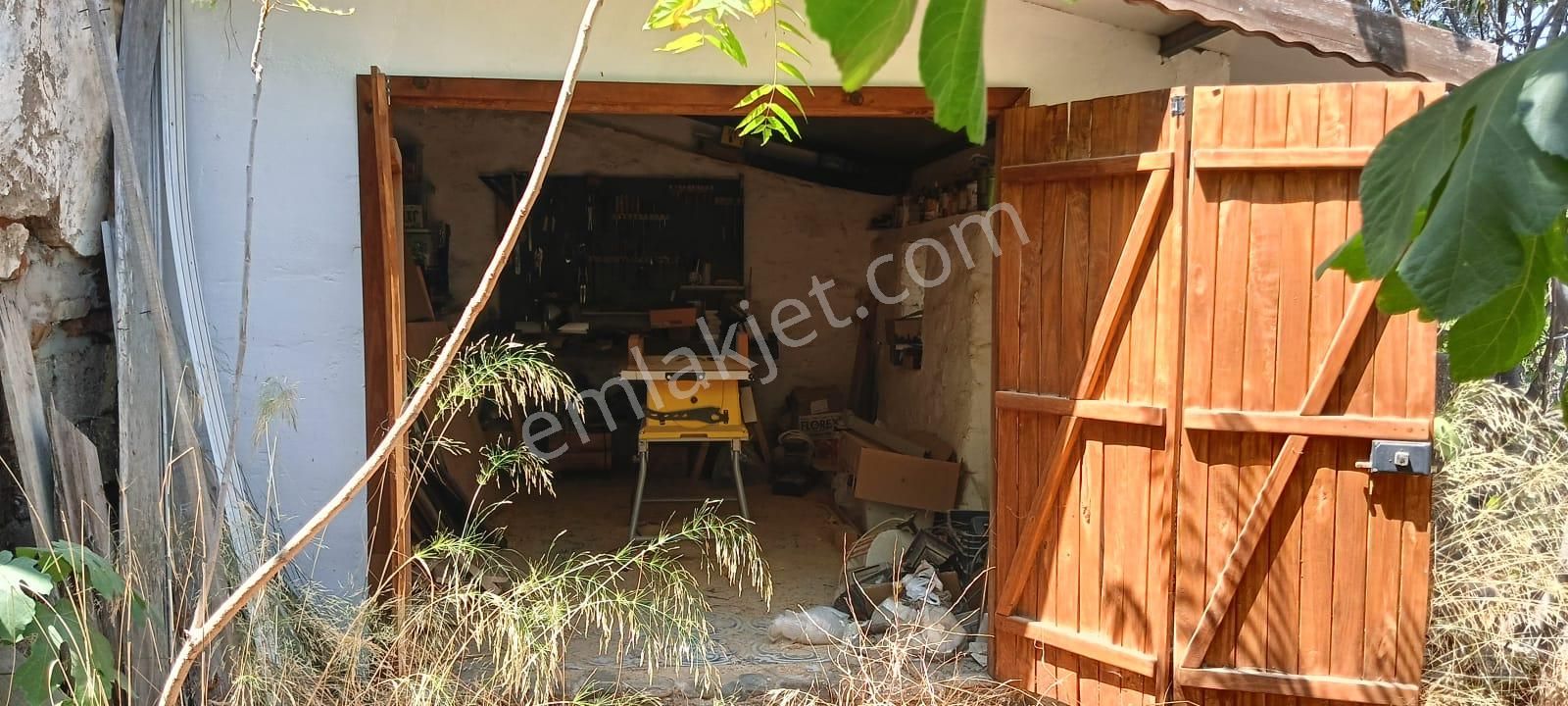 İzmir Bayındır Yusuflu Köyü Bahçeli, Atölyeli, Müştemilatlı Müstakil Ev - Görsel 33