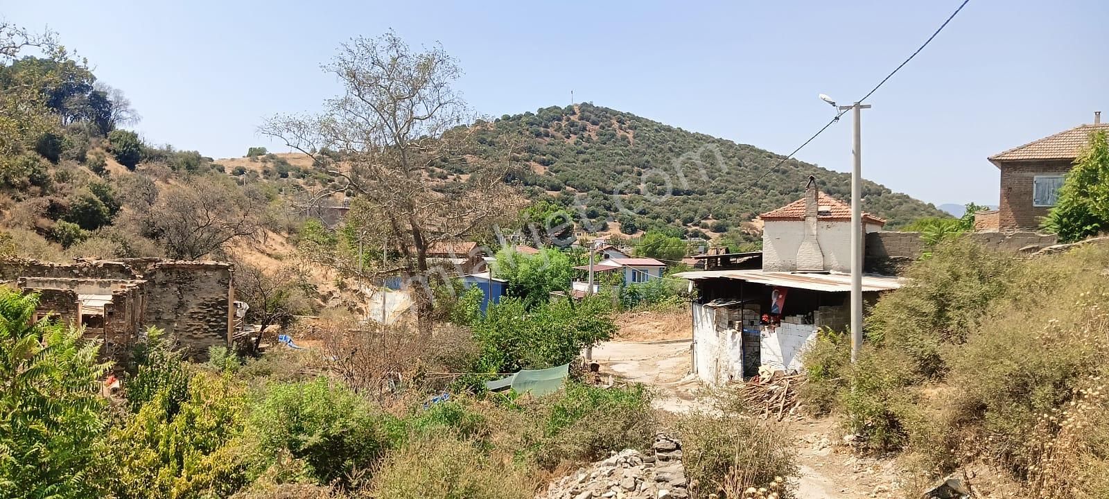 İzmir Bayındır Yusuflu Köyü 260m2 Geniş Arsa - Görsel 2