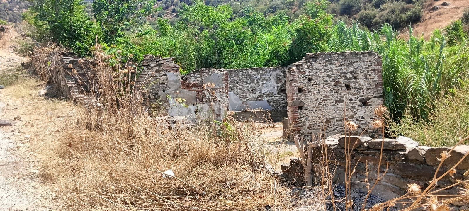 İzmir Bayındır Yusuflu Köyü 260m2 Geniş Arsa - Görsel 10