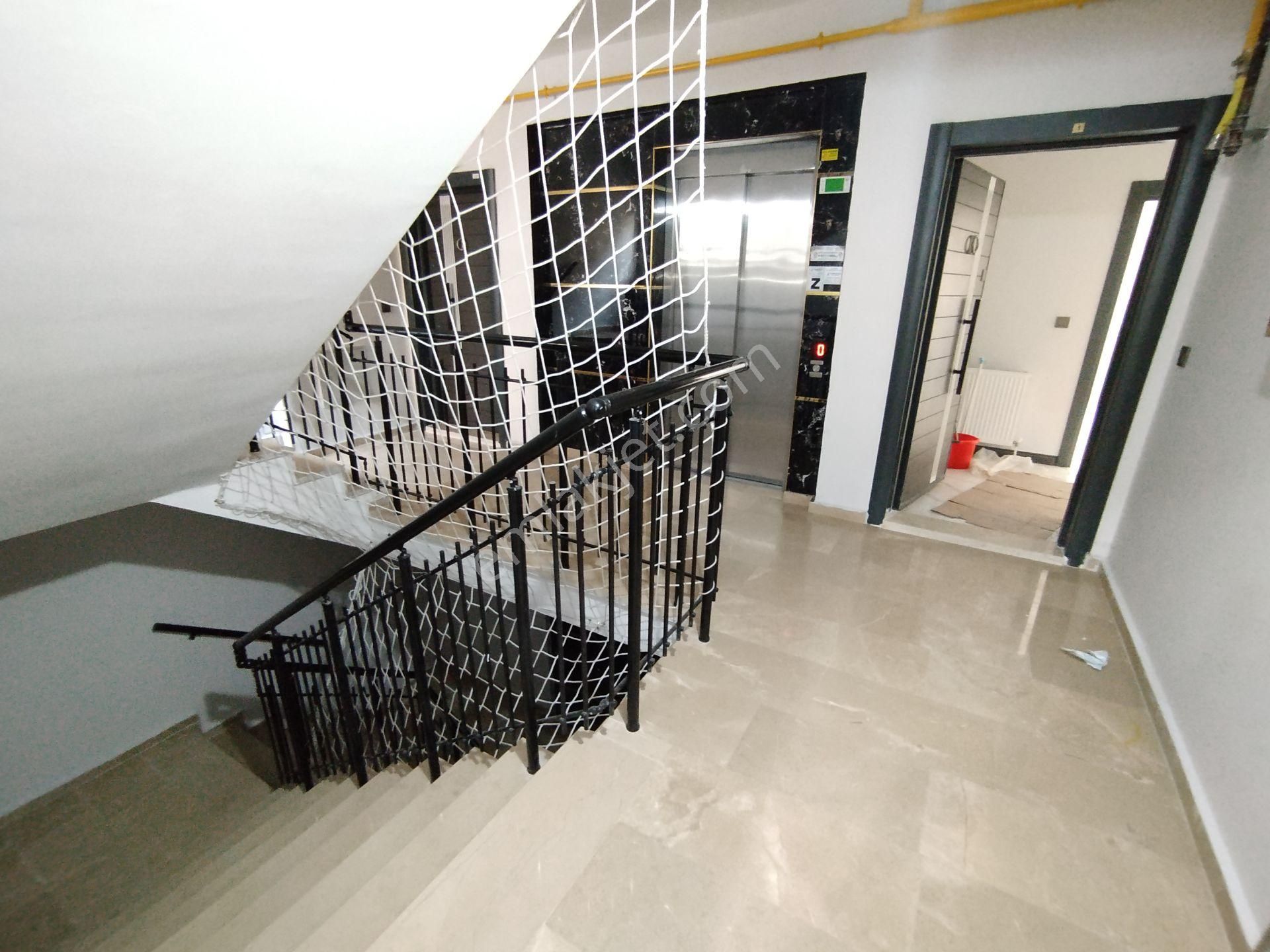 Sivas Satılık Daire-yumurtatepe Yanı Tuzlugöl Mah. 4+1 150m2
