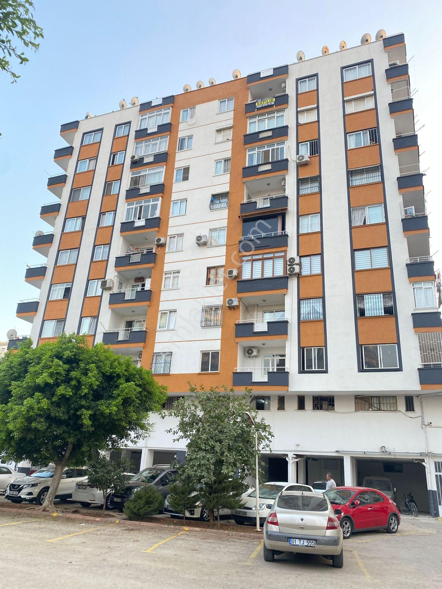 Ali Erdoğan'dan Tozkoparan'da Site İçi Satılık D.gazlı 3+1 Daire