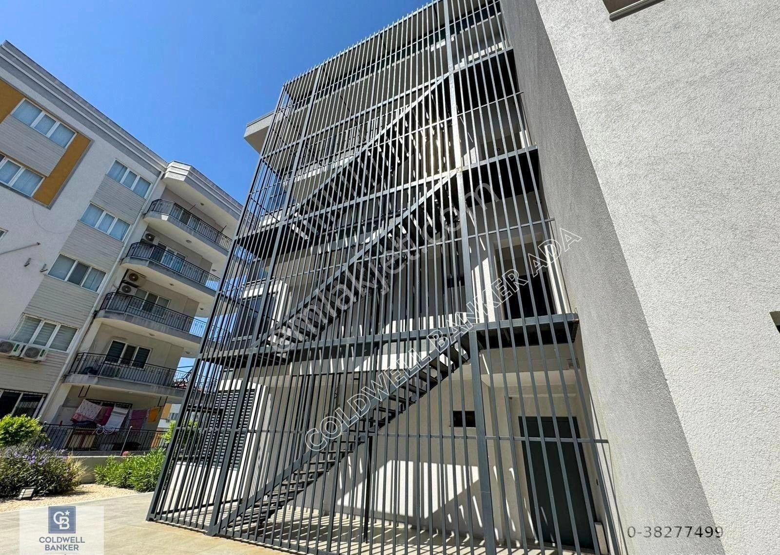 Kuşadası Ege Mahallesi Kiralık Modern 3+1 Daire - Görsel 33