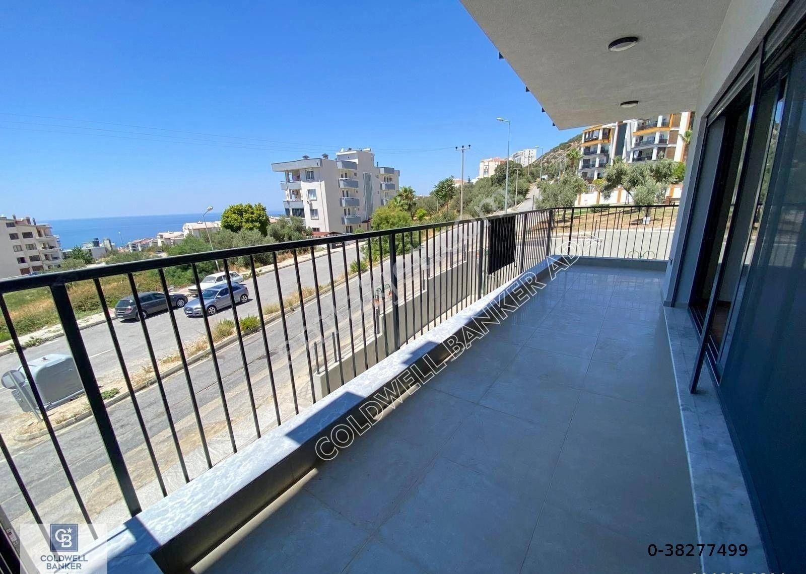 Kuşadası Ege Mahallesi Kiralık Modern 3+1 Daire - Görsel 26
