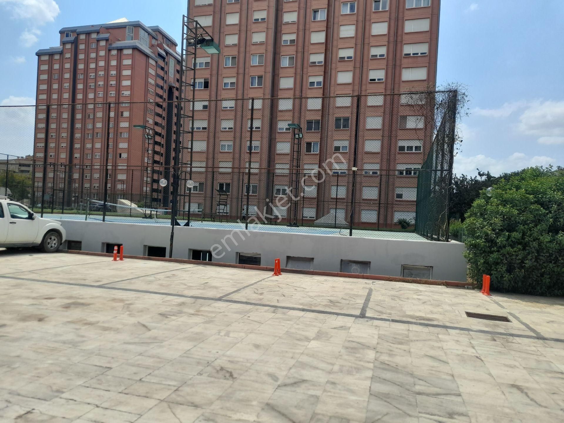 Nilüferin Gözdesı Saygınkentte Kıralık Daıŕedır Havuzlu Güvenlıklıdır