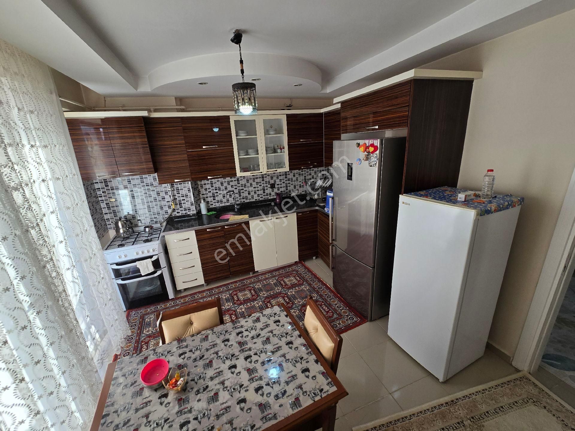 Halk Emlak'tan Otogar Karşısı Satılık 3+1 Daire