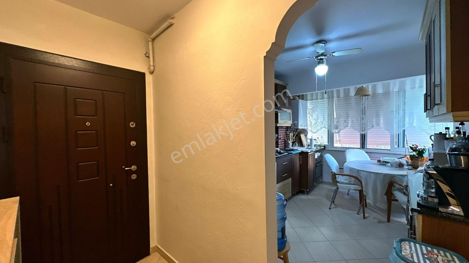 Bostanlı'da Satılık 3+1 Daıre - Görsel 10