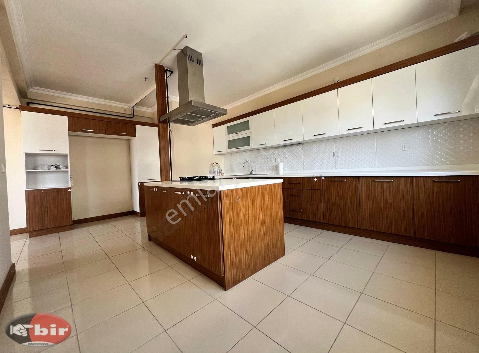 Tbmm İncek Konutlarında 5+1 Dublex Ankara Manzaralı Daire
