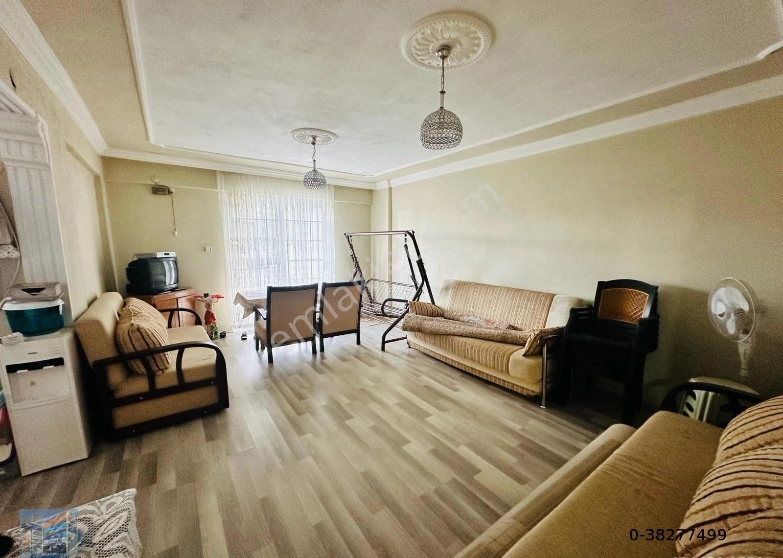 Akbükte Yüksek Giriş - Geniş Ve Ferah 2+1 Daire - Görsel 6