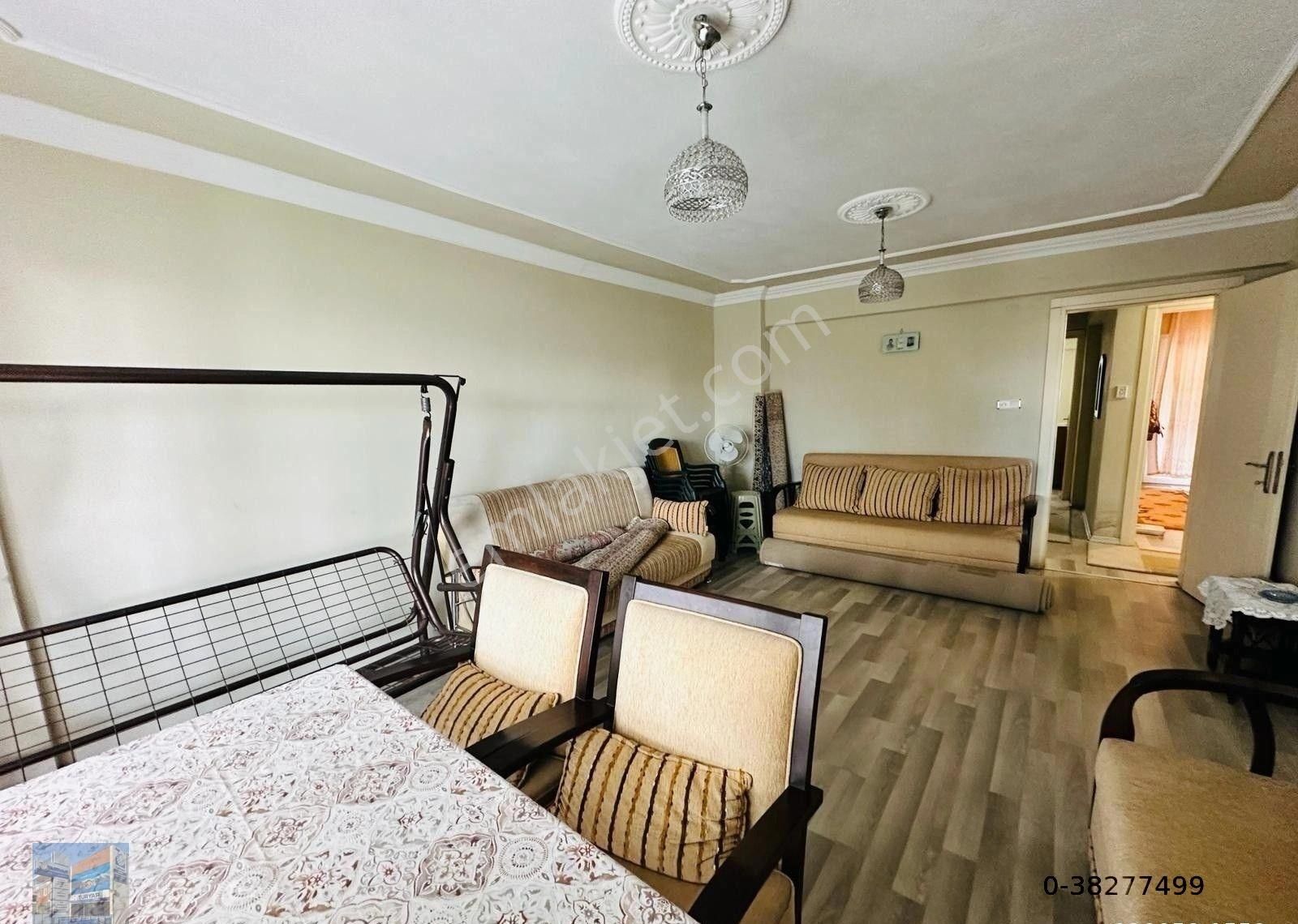 Akbükte Yüksek Giriş - Geniş Ve Ferah 2+1 Daire - Görsel 11