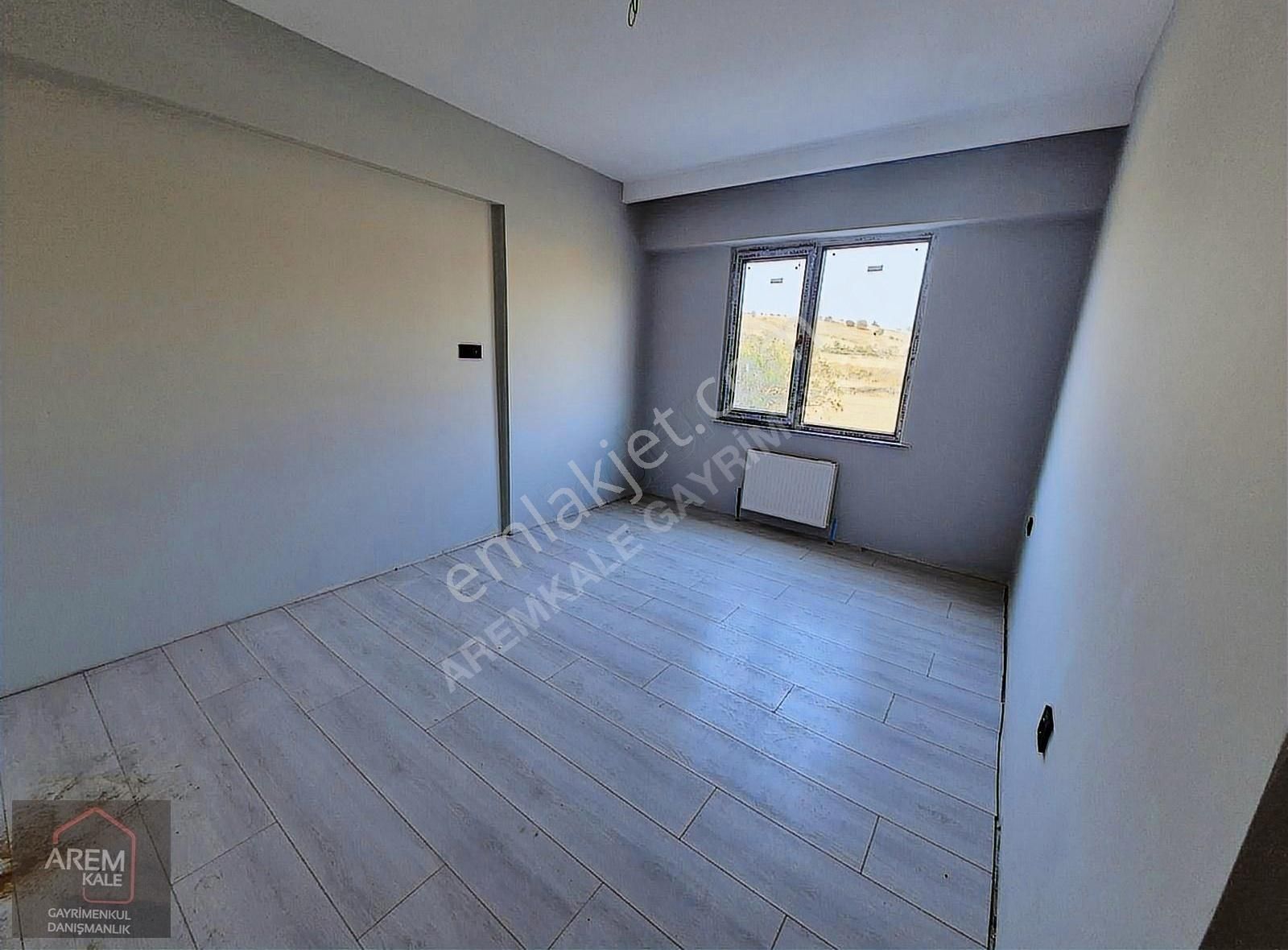 Çanakkale Karacaörende Havuzlu Site İçinde Satılık 2+1 - Görsel 10