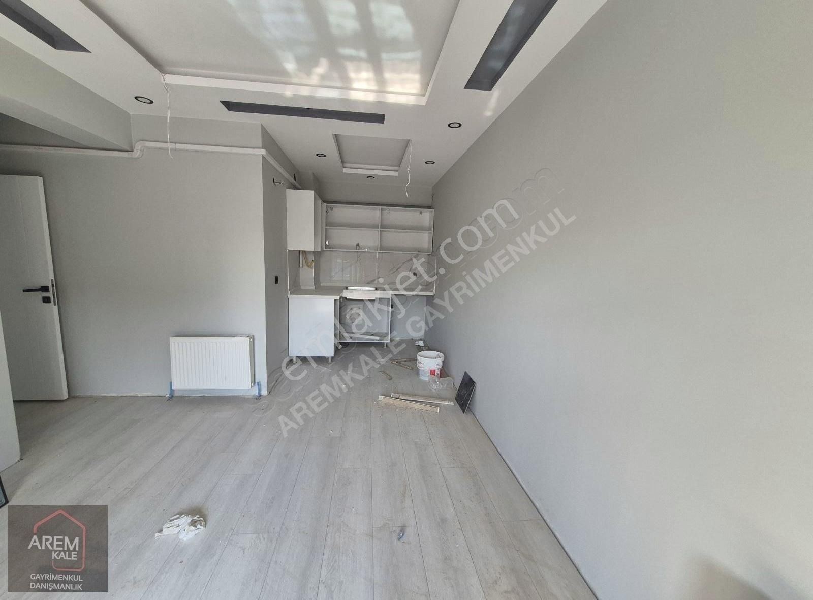 Çanakkale Karacaörende Havuzlu Site İçinde Satılık 2+1 - Görsel 11