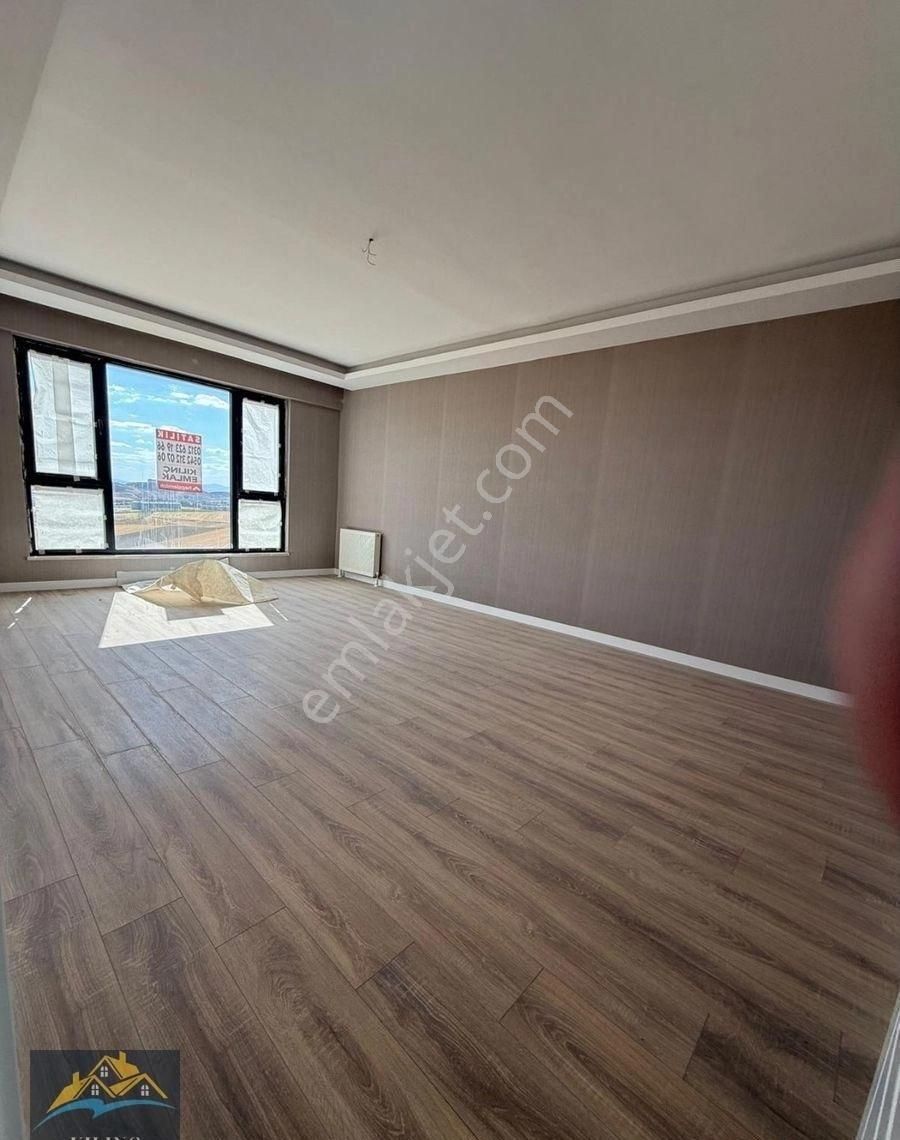 Şehitlik Mahallesinde Sıfır Satılık 4+1 Full Yapılı Lüx Daire - Görsel 10