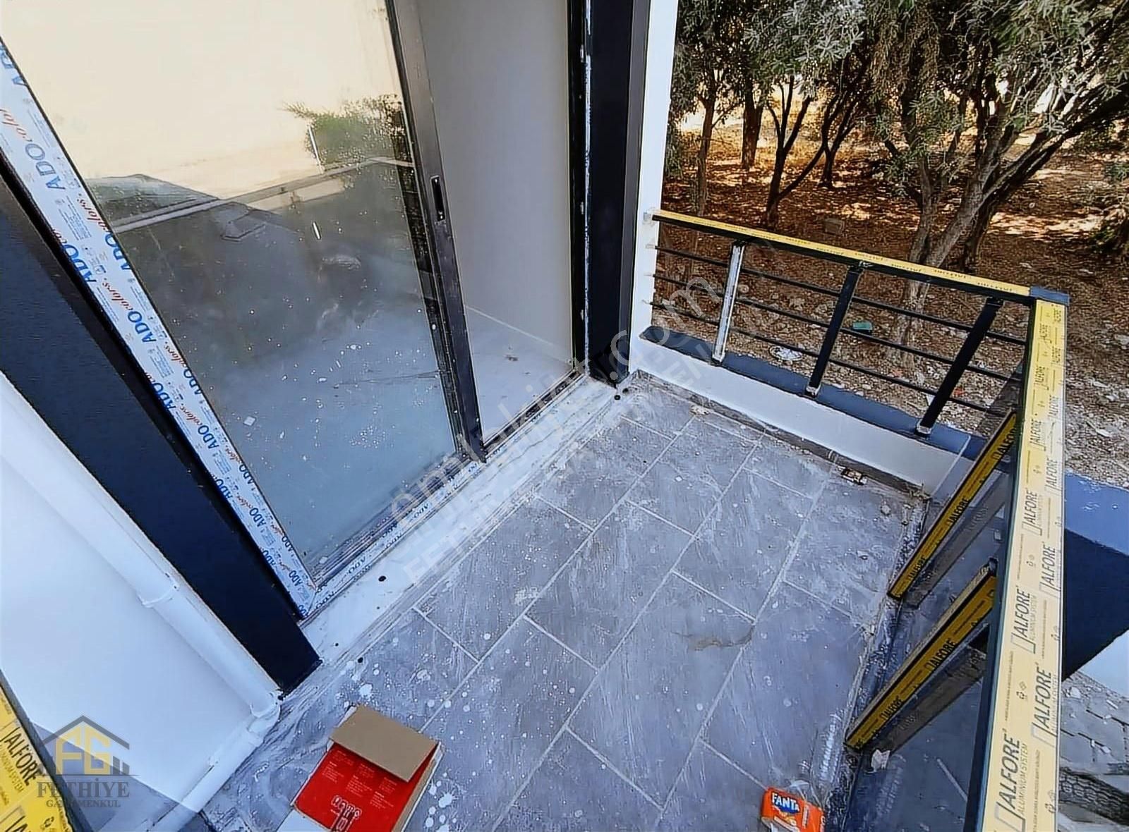 Fethiye Tuzla Mh. Erasta Avm Ye 500 Mt Bahçeli 2+1 Daire