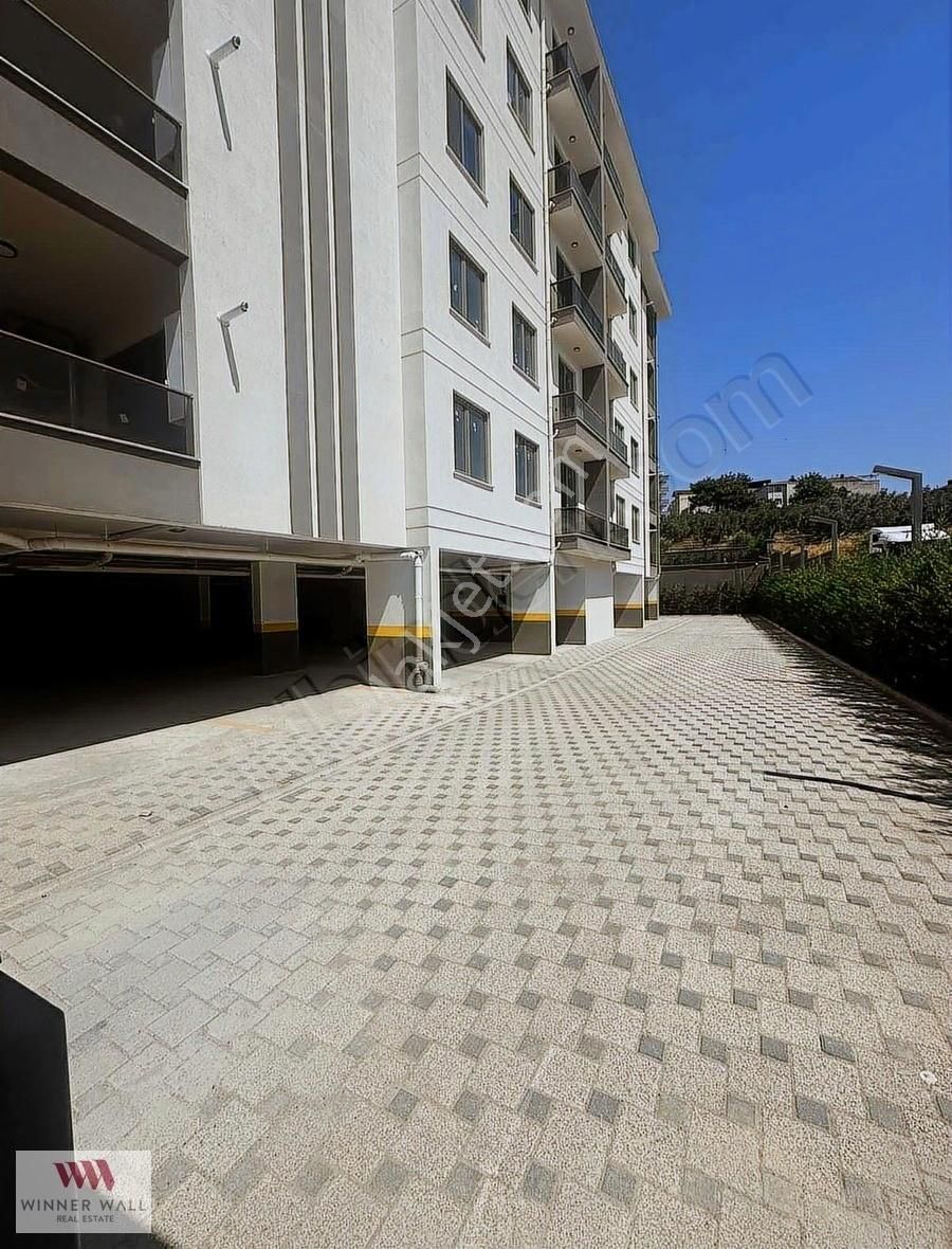 R Doğanköy Vista Point'e Satılık 3+1 Bahçe Katı - Görsel 17