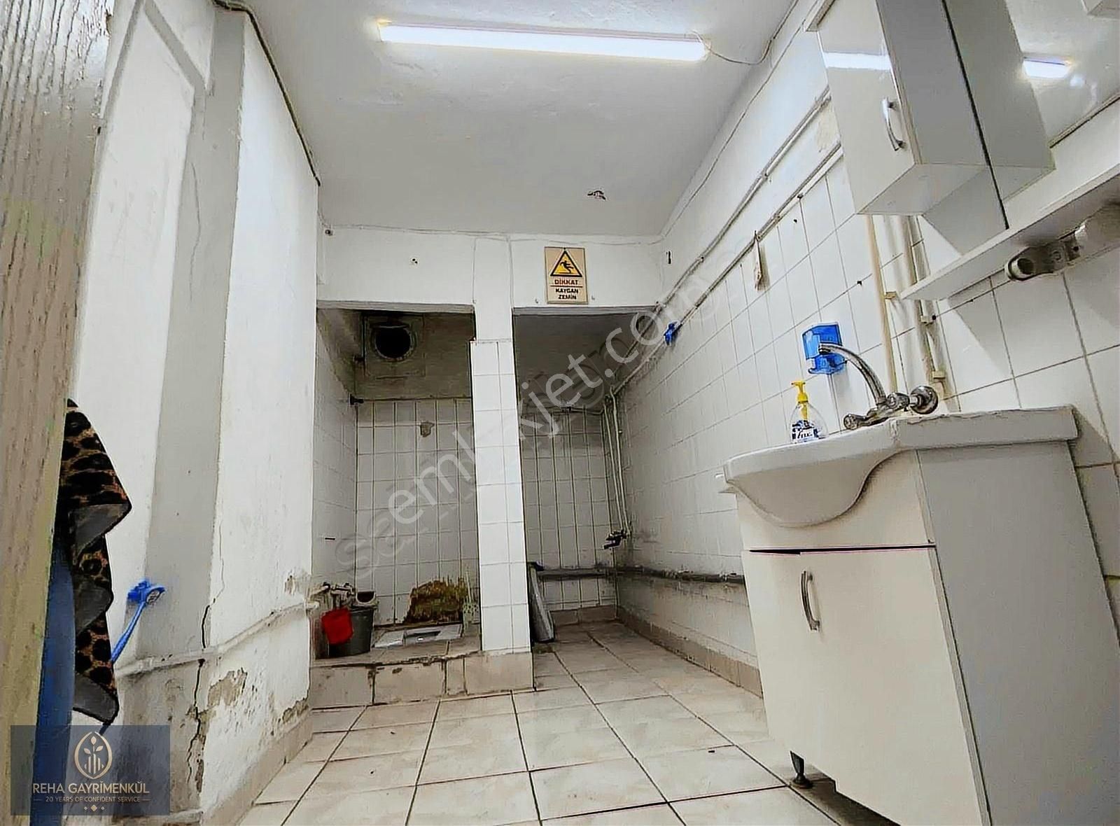 Çağlayan Taş Ocağı Caddesinde Köşebaşı 350 M2 Satılık İşyeri - Görsel 8