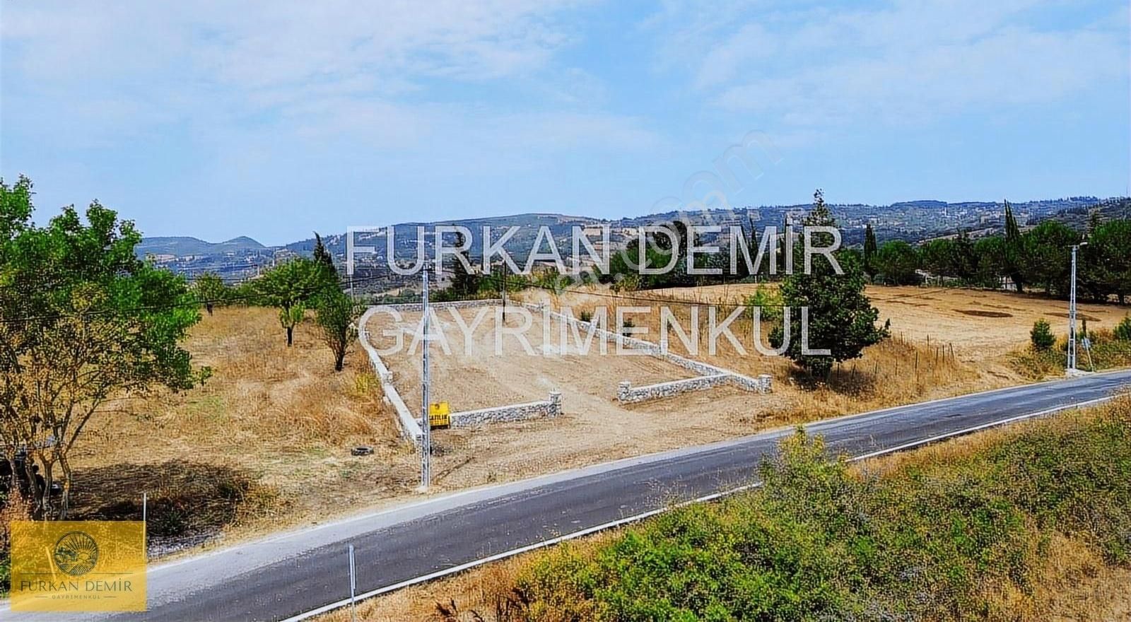 Furkan Demir'den Karamürsel Hayriye'de Yola Cephe 901 M2 Satılık