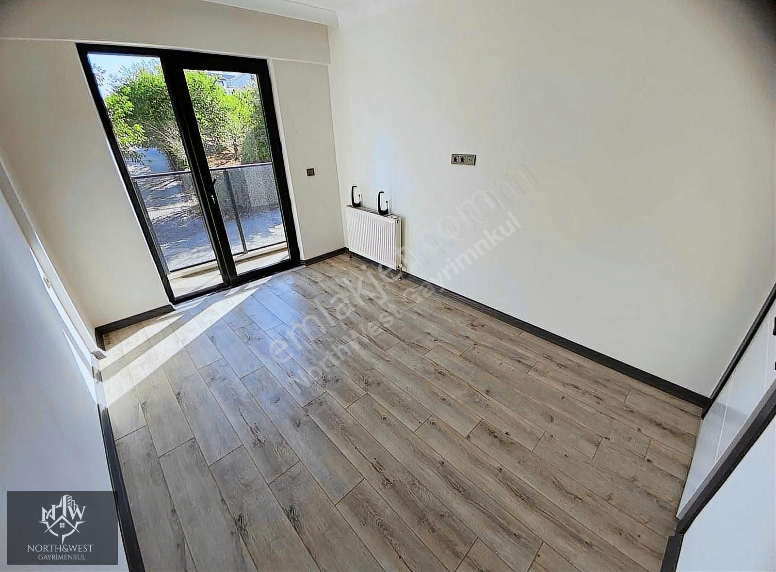 North&west'ten İncekte Sitede Ara Katta Geniş Tip Kiralık 1+1