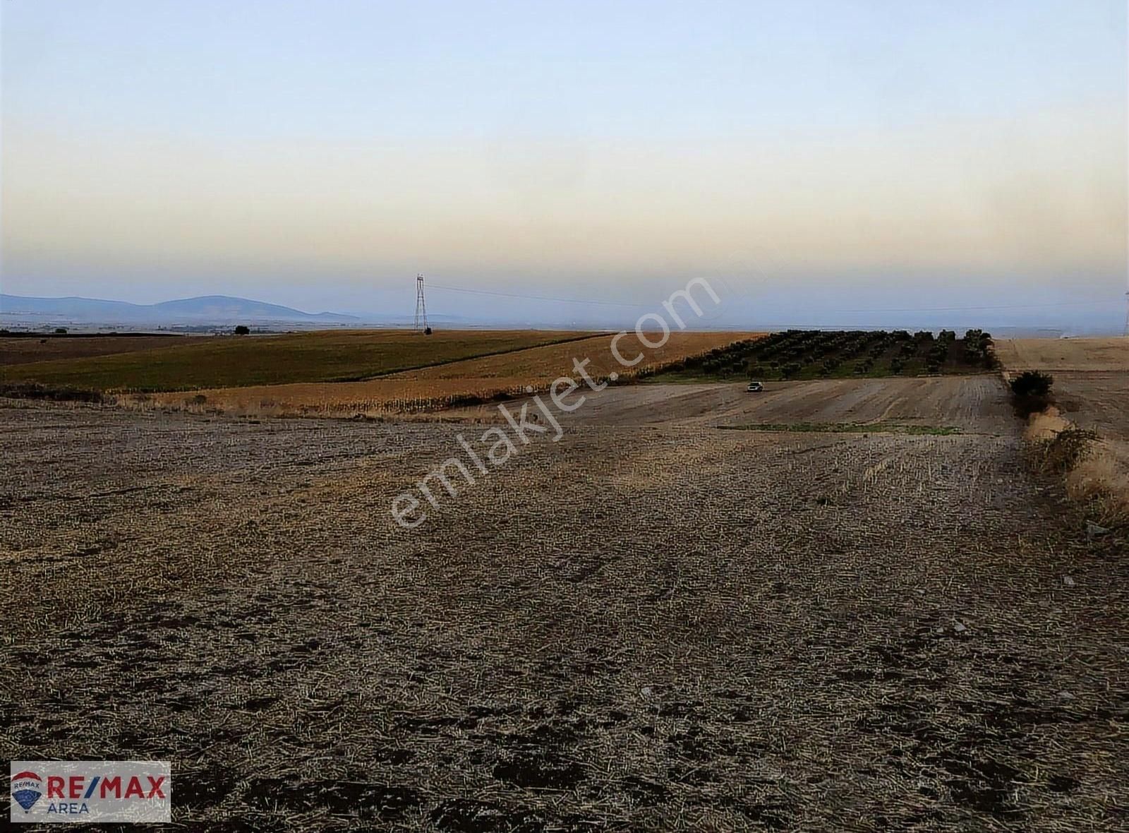 Remax Area'dan Karacabey'de Yatırımlık 13.350 M² Tarla - Görsel 5