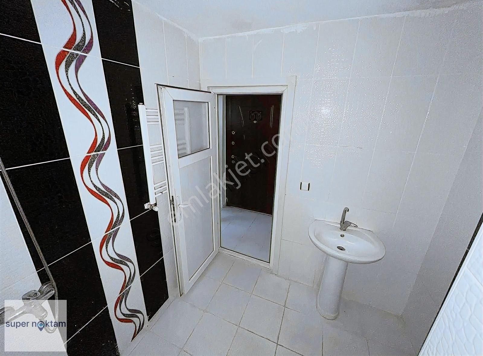 Mehmet Akif'te Satılık Krediye Uygun 1+1 Yüksek Giriş Daire - Görsel 15