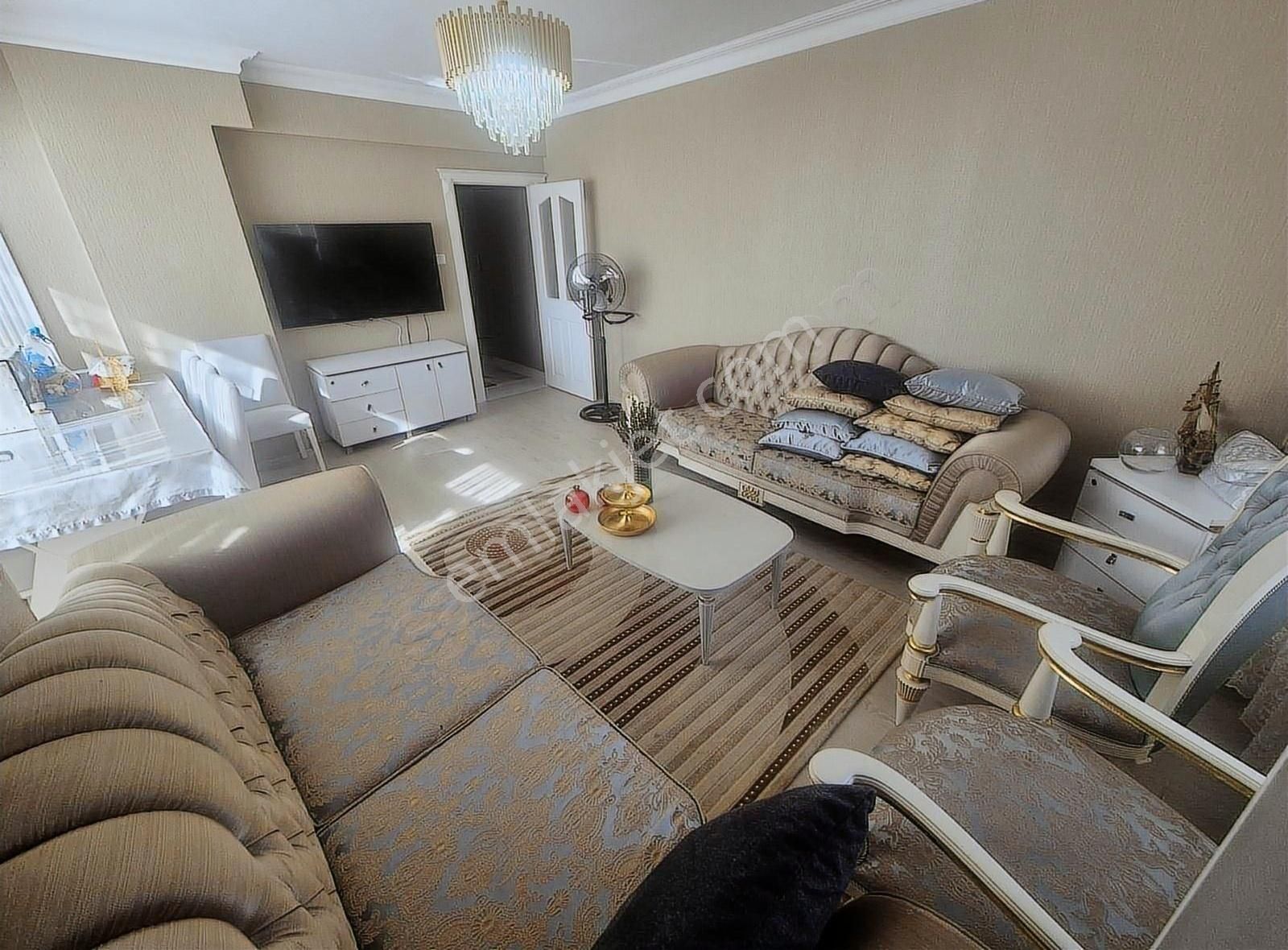 Bahçelievler Siyavuşpaşa'da Kiralık 3+1 140m2 Daire Asansörlü