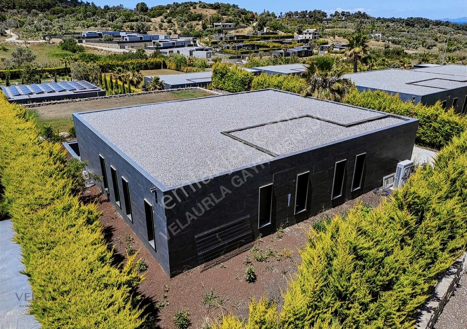 Urla Kekliktepe Satilik 5+2 Yatay Mimari Villa - Görsel 10