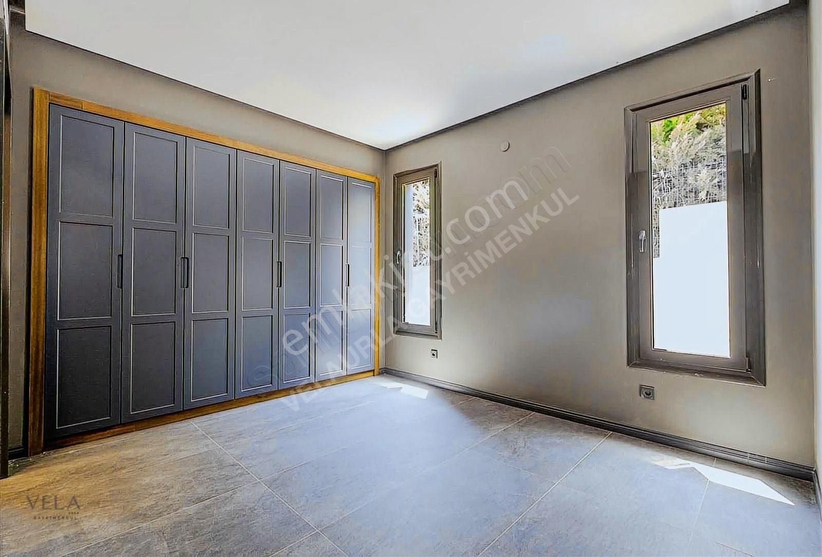 Urla Kekliktepe Satilik 5+2 Yatay Mimari Villa - Görsel 5