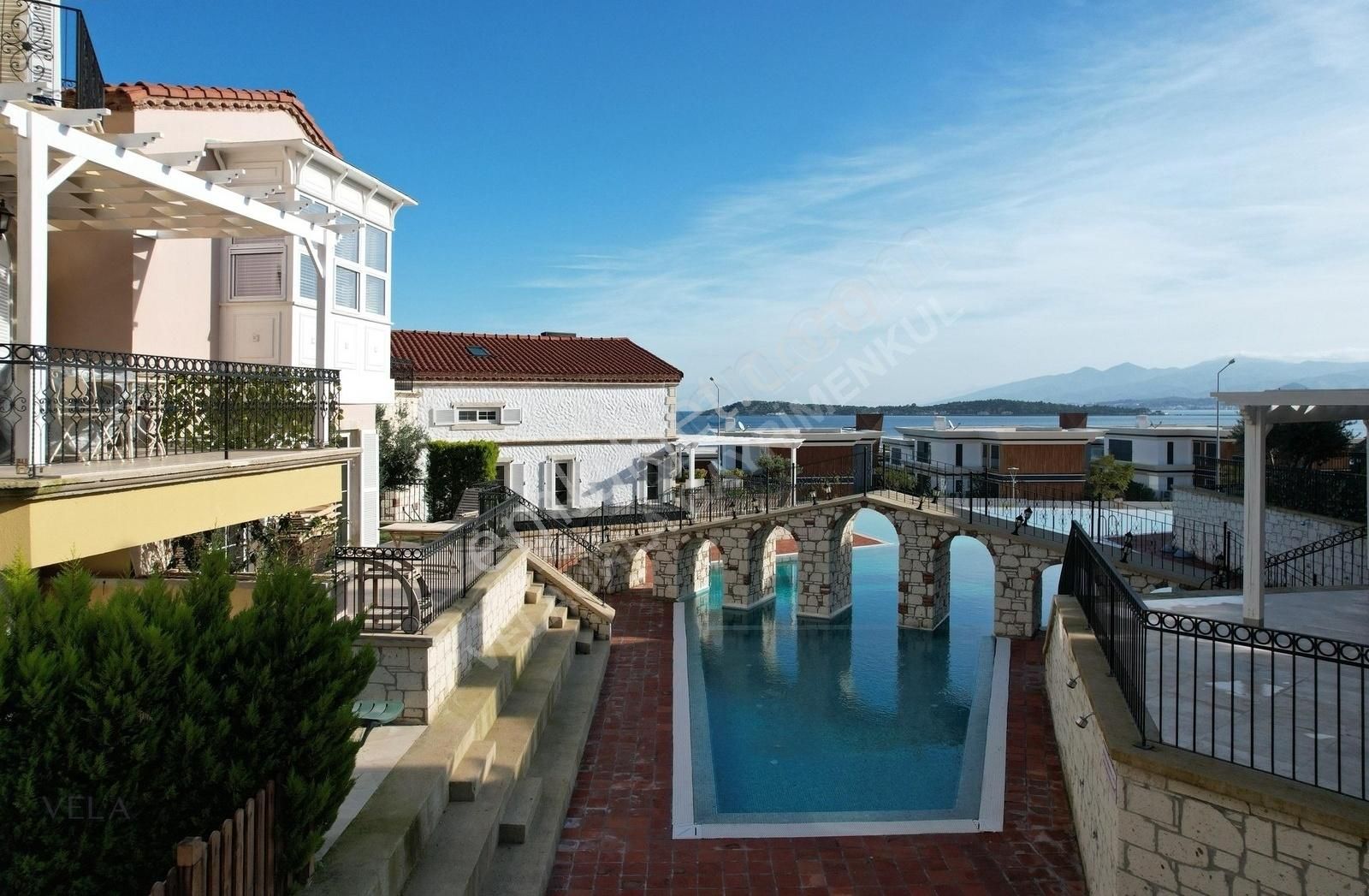 Urla İskele Satılık 4+1 Villa - Görsel 12