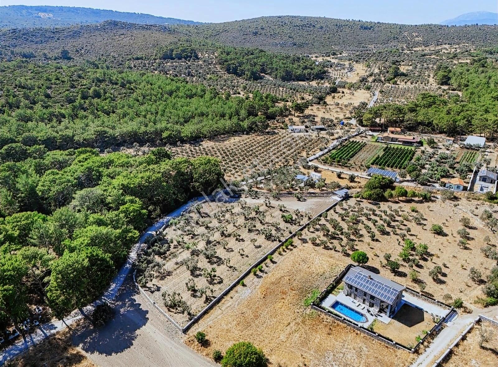 Urla Barbaros Köyü Satılık Tarla - Görsel 14