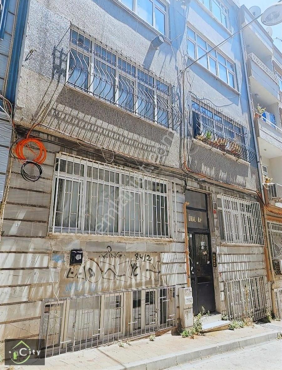 Çukürboustan Park Arkasi Satılık2+1 Bahşe Daire