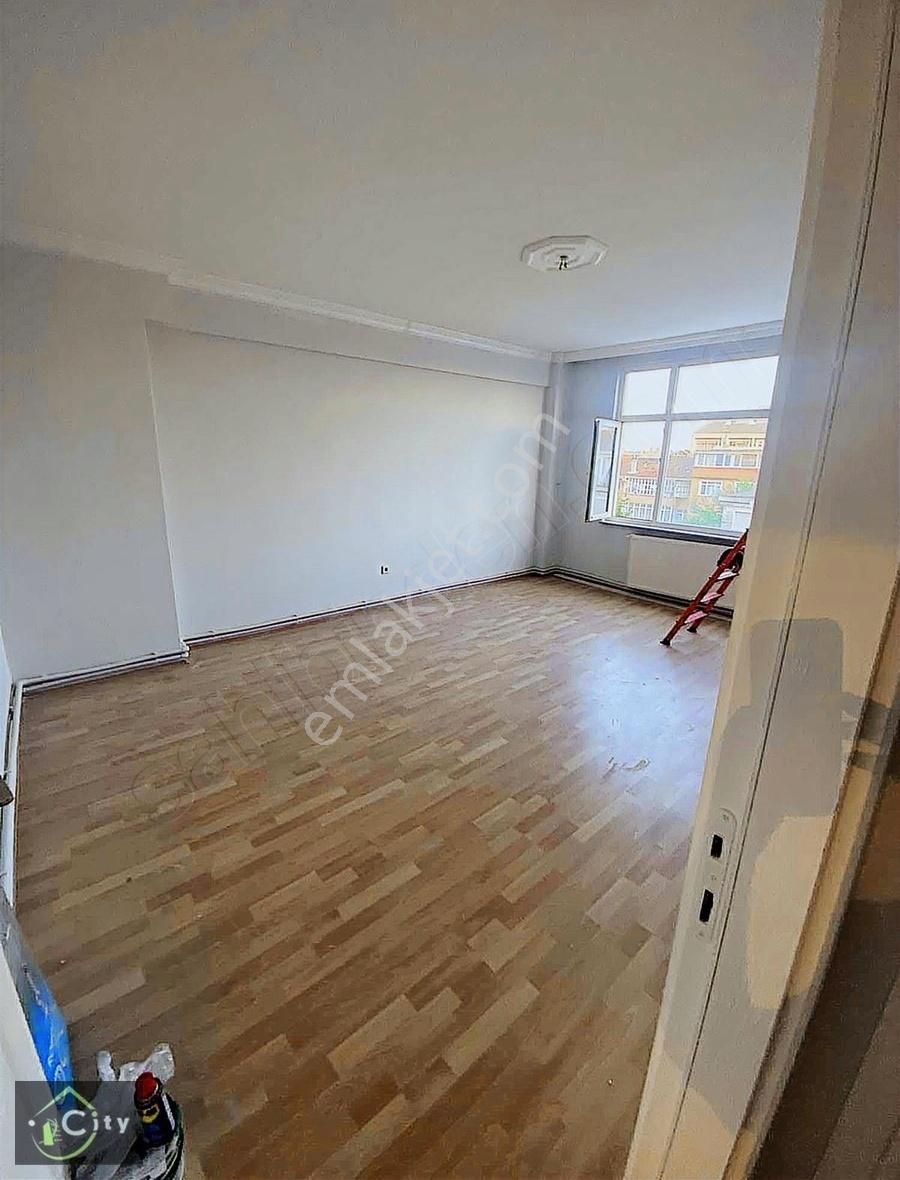 Cıty Emlaktan Fındıkzade Hüseyin Kazım Sokak Da 2+1 85 M2 - Görsel 12