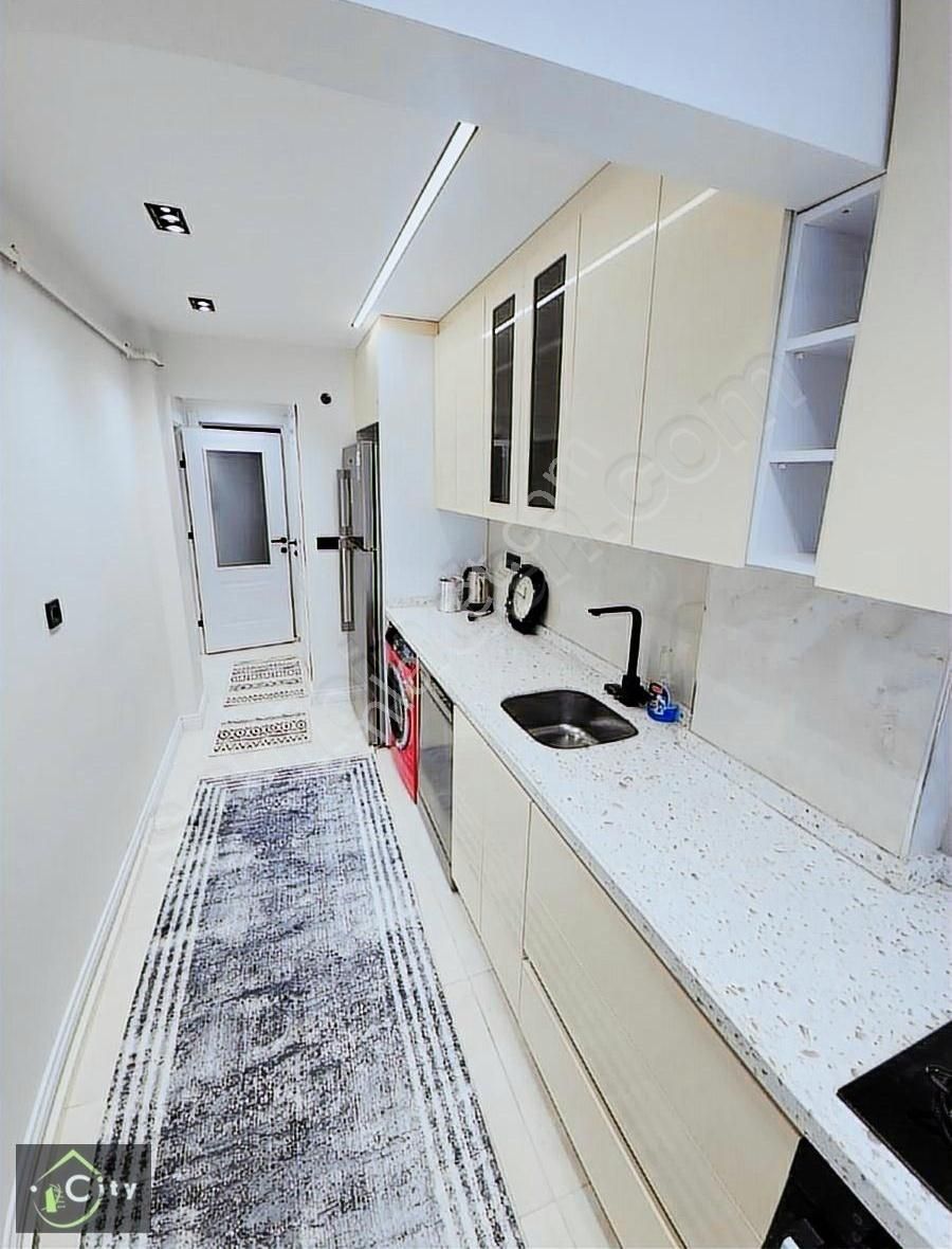 Çapada Günaydın Sok Satılık 2+1 Y.giriş Tramvay Otobüs 6 Dk - Görsel 5