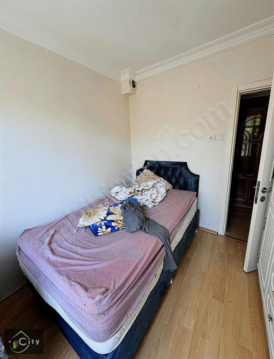 Küçükhamam'da Satılık 2+1 1 Kat Çift Cepheli - Görsel 10