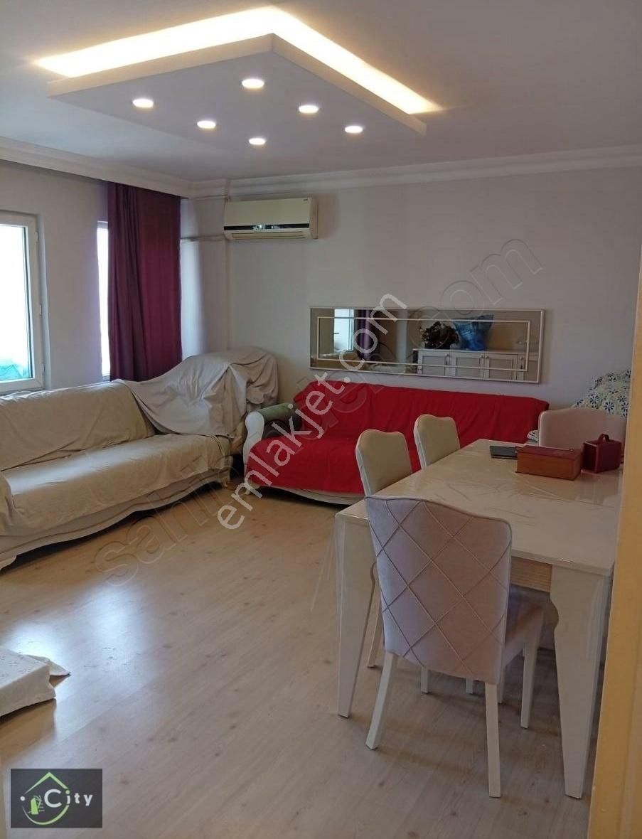 Çapda Satılık Geniş Daire 2+1 Ferah Cite İçin