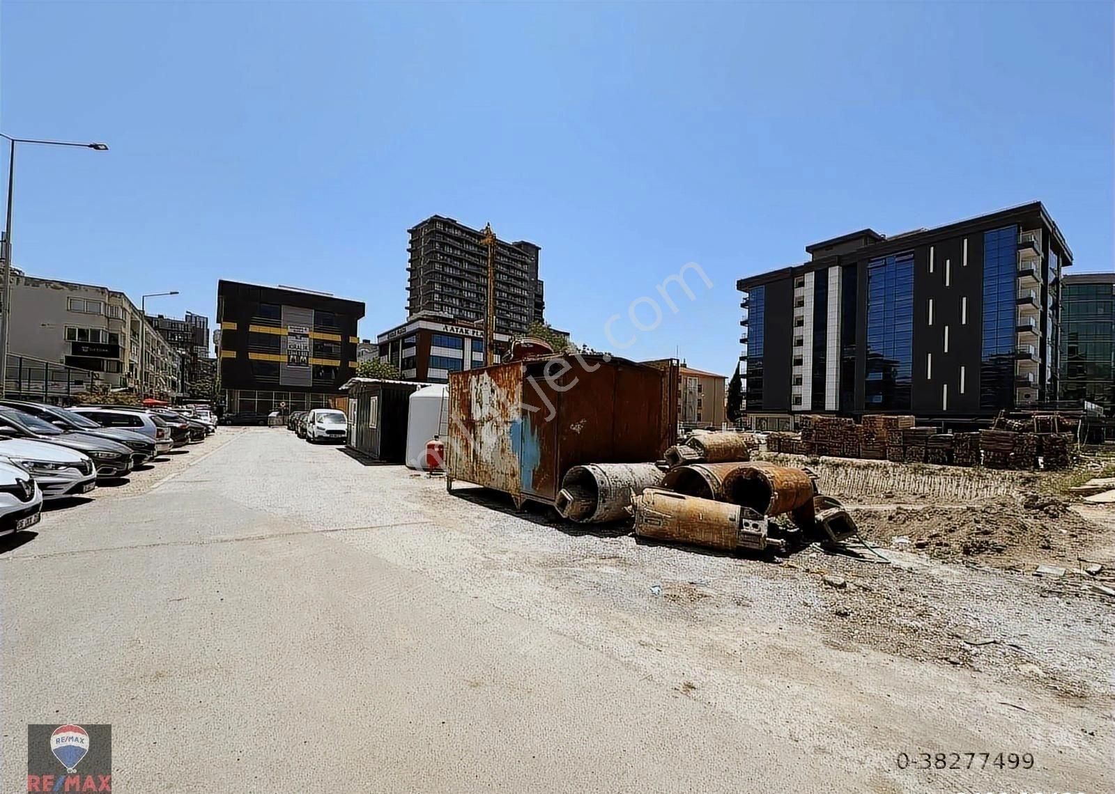 Bayraklı Mansuroğlu'nda Satılık 1+1 - Görsel 3