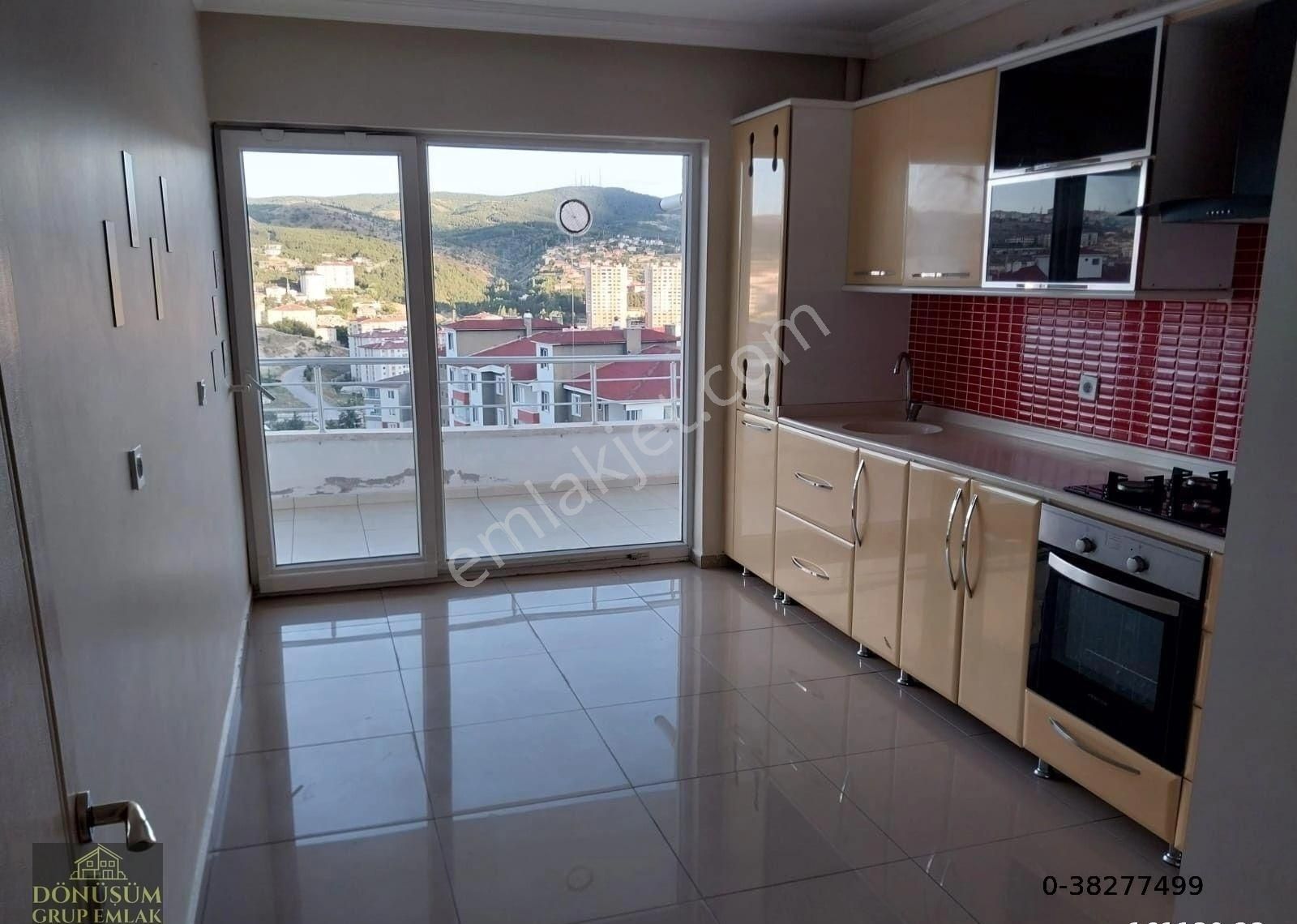 Dönüşüm Emlak'tan Şehrin En Merkezi Noktasında Güney-doğu-kuzey Cepheli Kiralık 3+1 Daire