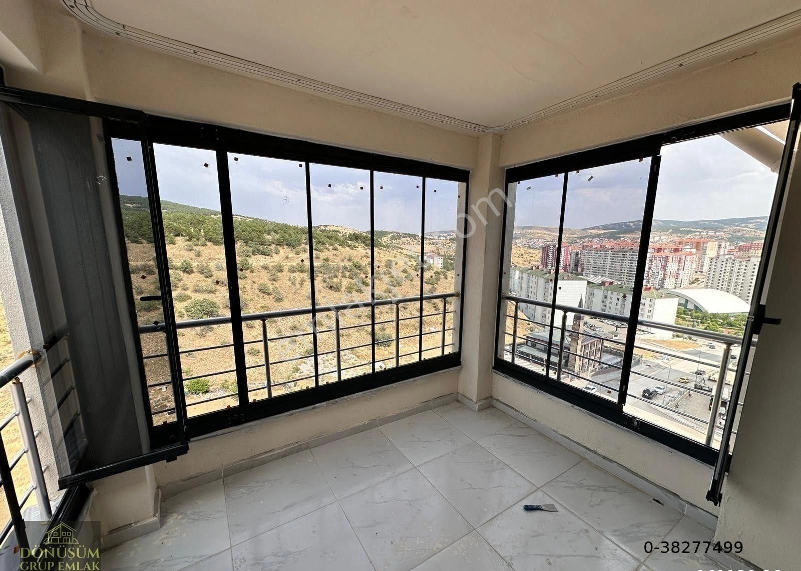 Dönüşüm Emlak'tan Kentpark'ta Güney-doğu-batı Cepheli Kiralık Lüks Ve İnanılmaz Geniş 4+1 Daire
