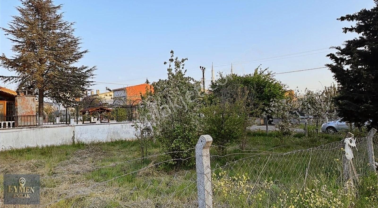 Köşebaşı Tekli Telle Çevrili 180m Arsa - Görsel 5