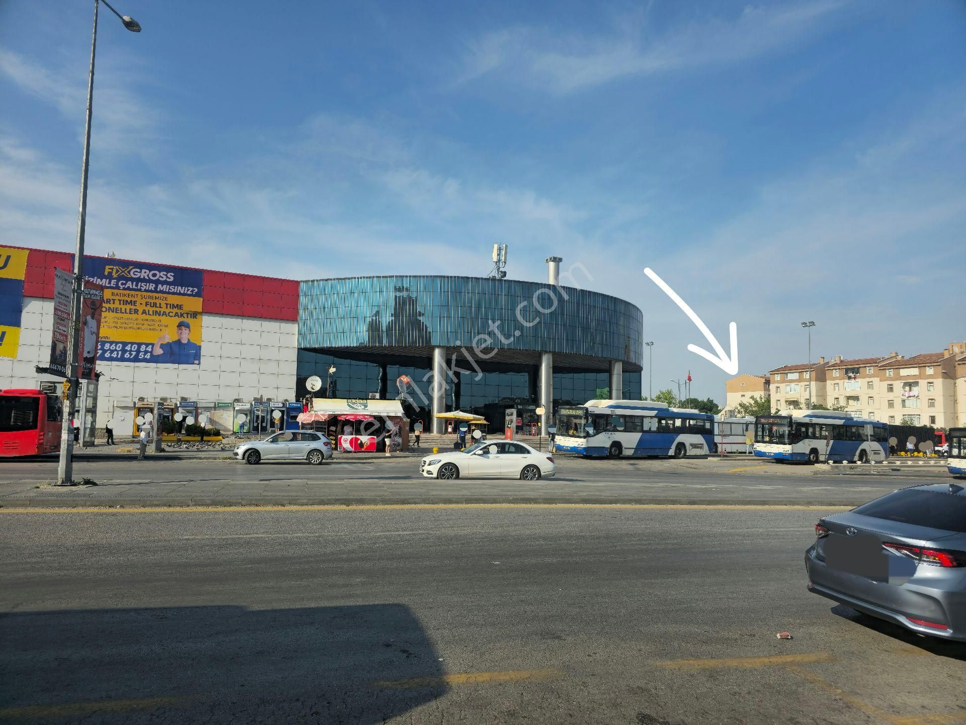 Bölgenin En Uygunu Batıkent Metro Yanında Satılık Daire