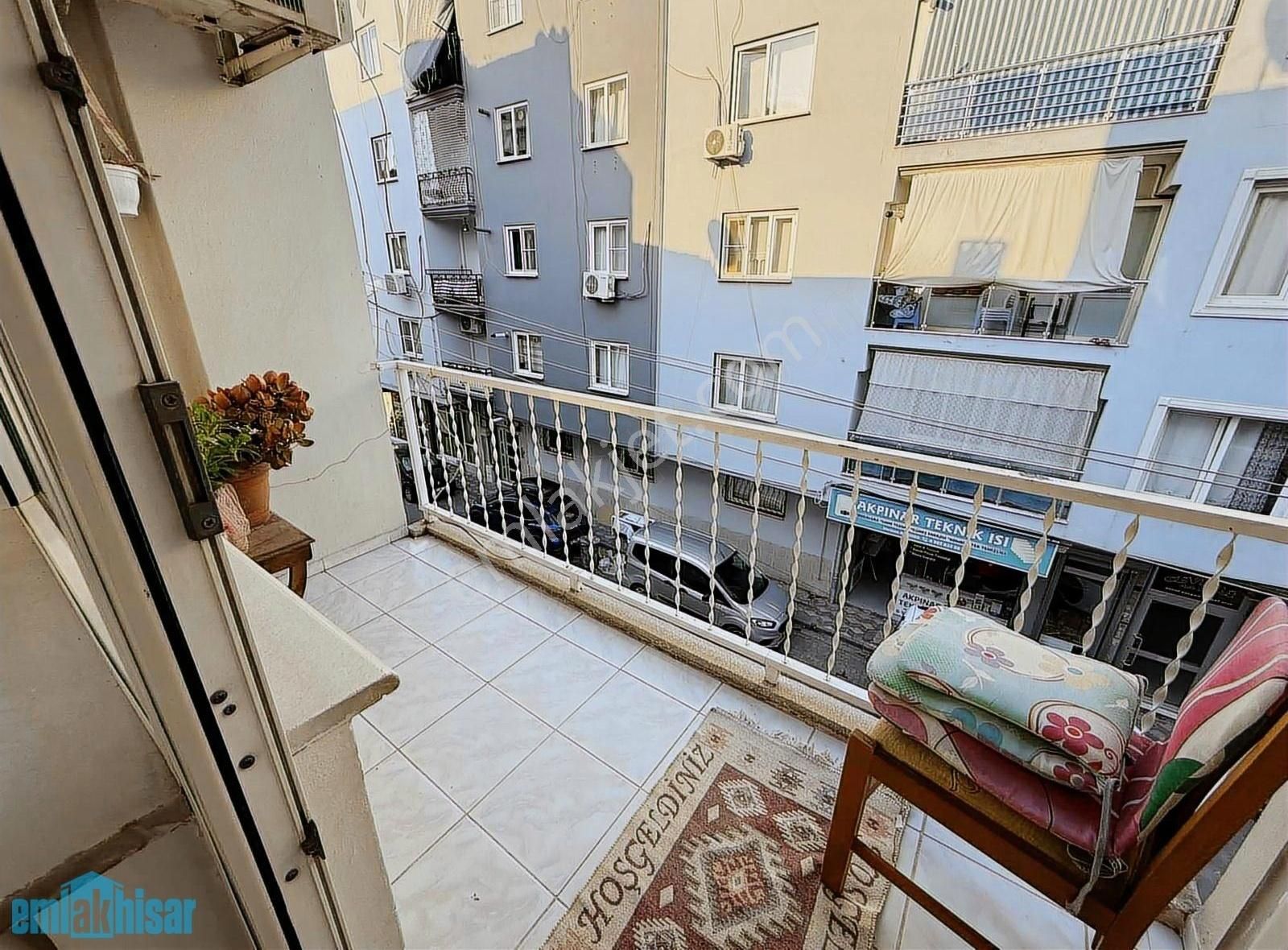 Akhisar Atatürk Mh.pazar Pazarı Mevki Satılık 3+1 Arakat Daire - Görsel 12