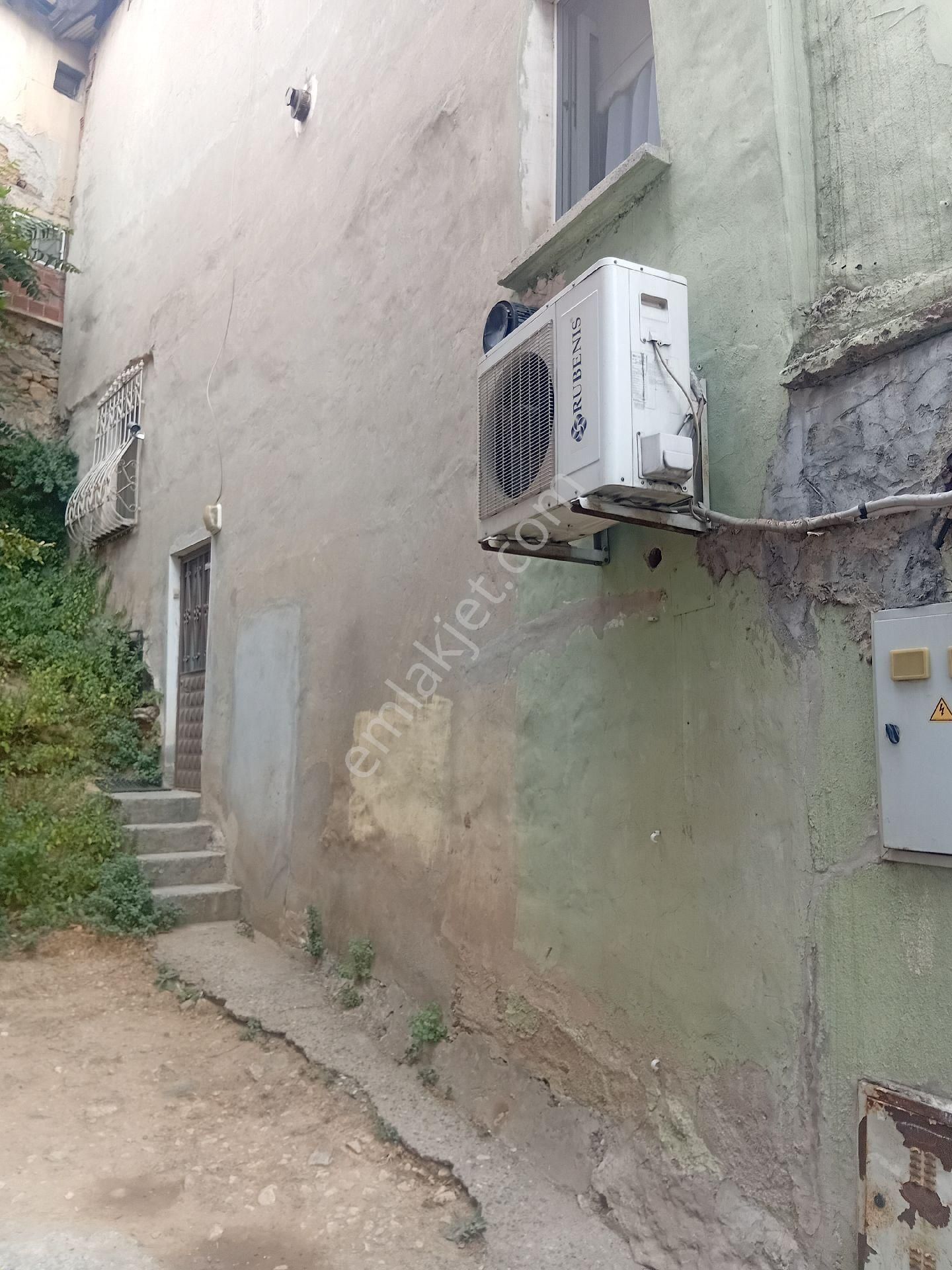 Beş Mahallenin Merkezinde Satılık 3katlı Bina - Görsel 9