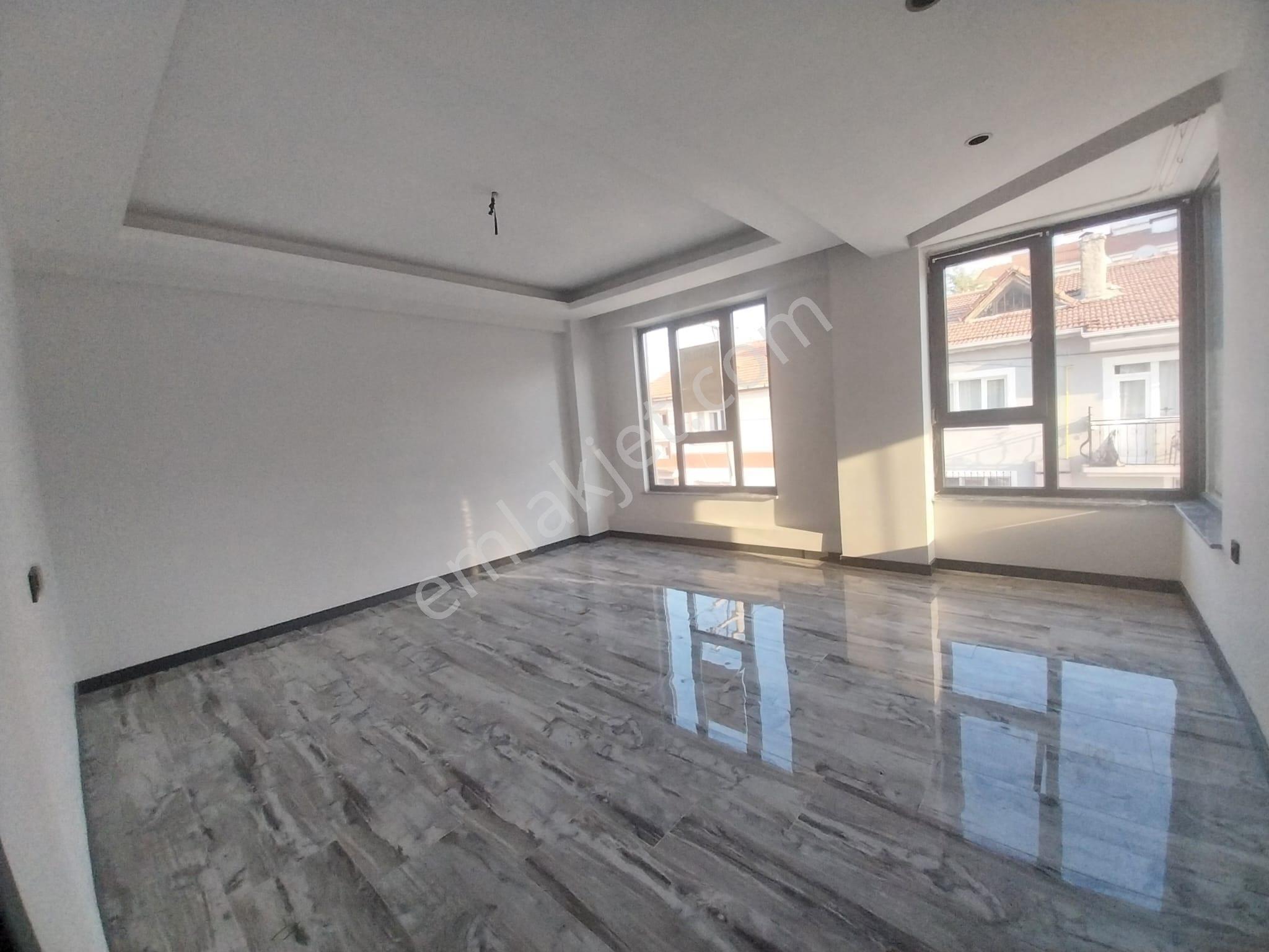71 Evler Lüx Geniş 2+1 Özel Garaj Ebeveyn Banyo İskanlı Daire