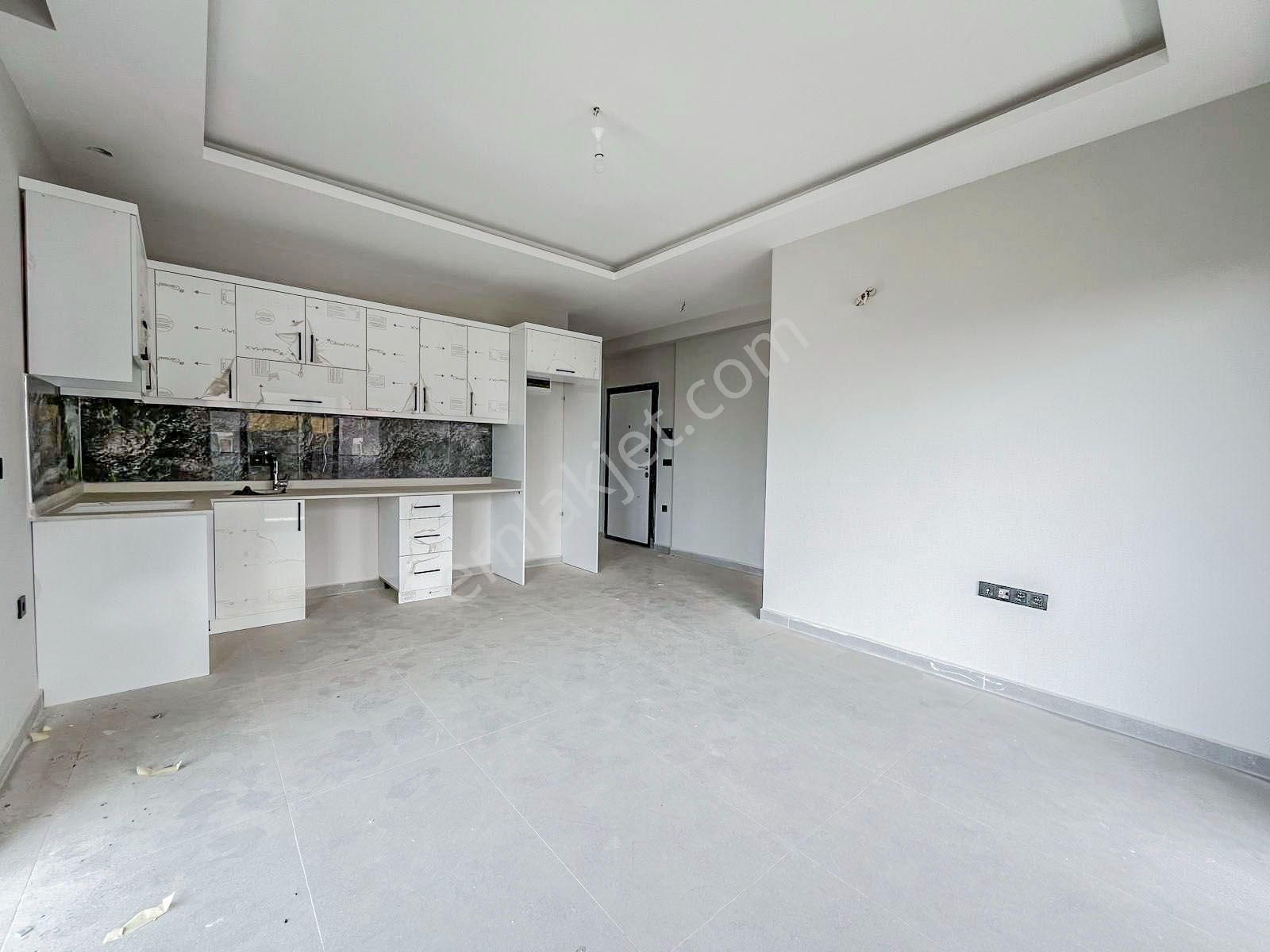 Alanya Çıplaklı Mahallesi Satılık Geniş 1+1 Daire - Görsel 4