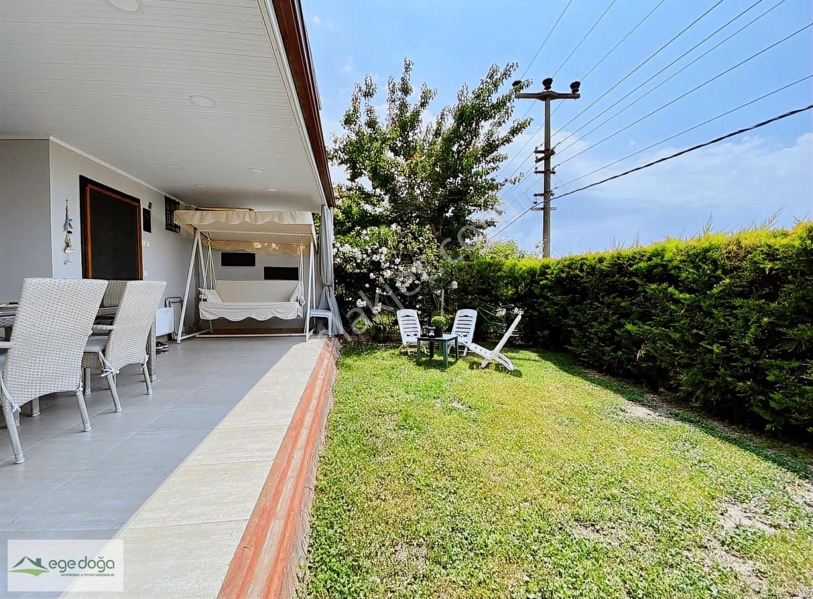 Kuşadası Karaova 5+1 Geniş Bahçeli Havuzlu Satılık Yazlık - Görsel 16