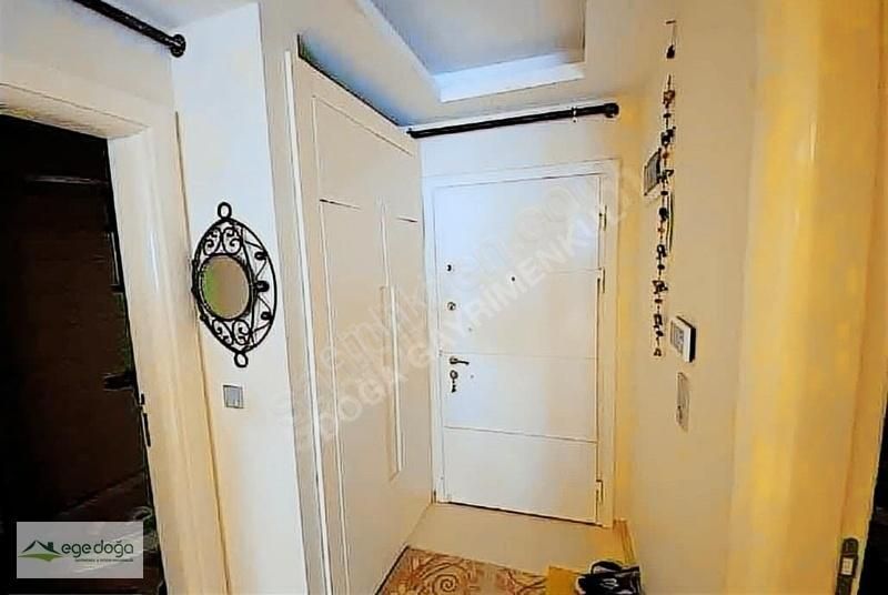 Kuşadası Ege Mahallesinde Full Eşyalı Satılık 1+1 Daire - Görsel 6