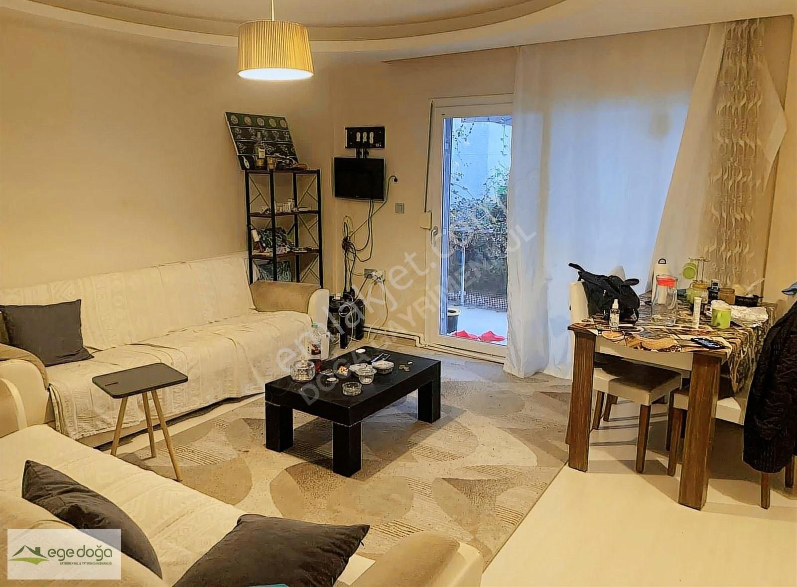 Kuşadası Ege Mahallesinde Full Eşyalı Satılık 1+1 Daire - Görsel 15