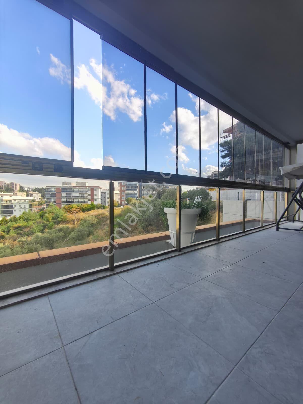 Kuşadası Merkezde Güvenlik Havuz Otapark 5+2 Dubleks Daire - Görsel 28