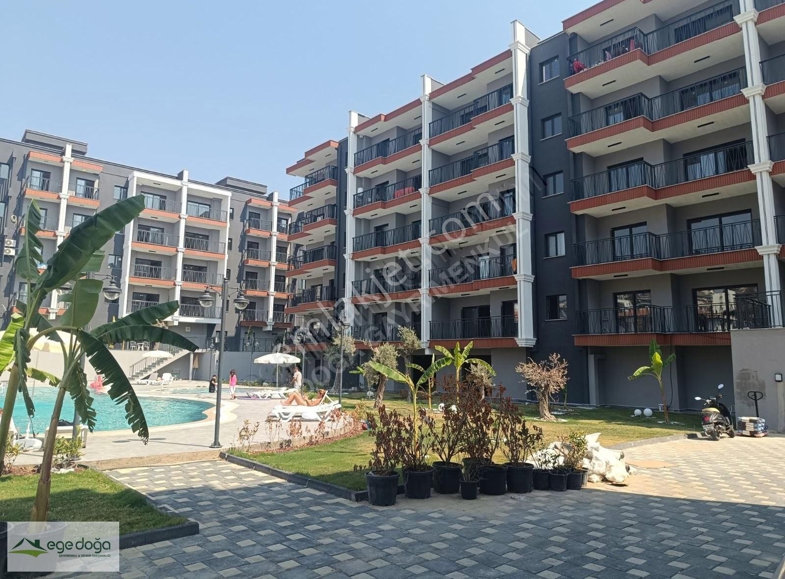 Kuşadası Ege Mah Sıfır Site Havuzlu 1+1 2+1 3+1 Satılık Daireler - Görsel 2