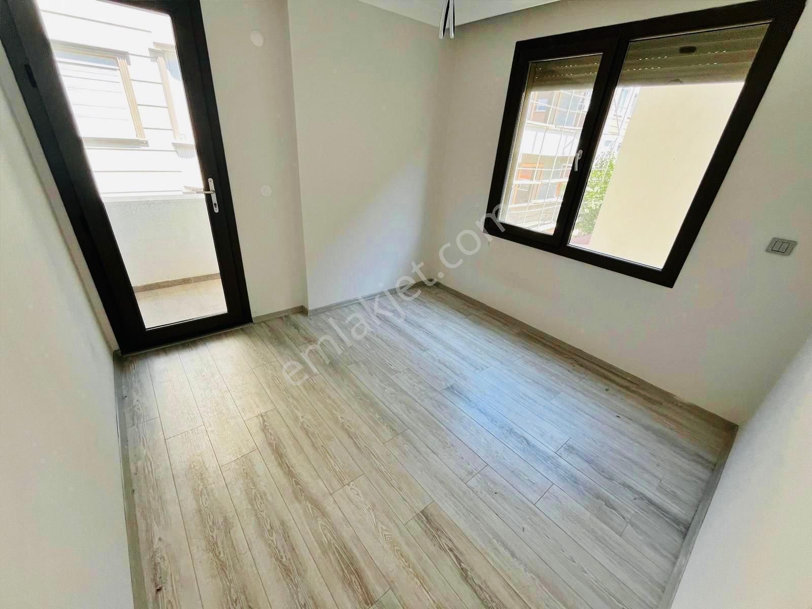 Ersan Özdemir İnşaat Askeri Kampa 500mt Ara Kat Ulta Lüx 3+1 Daire - Görsel 25
