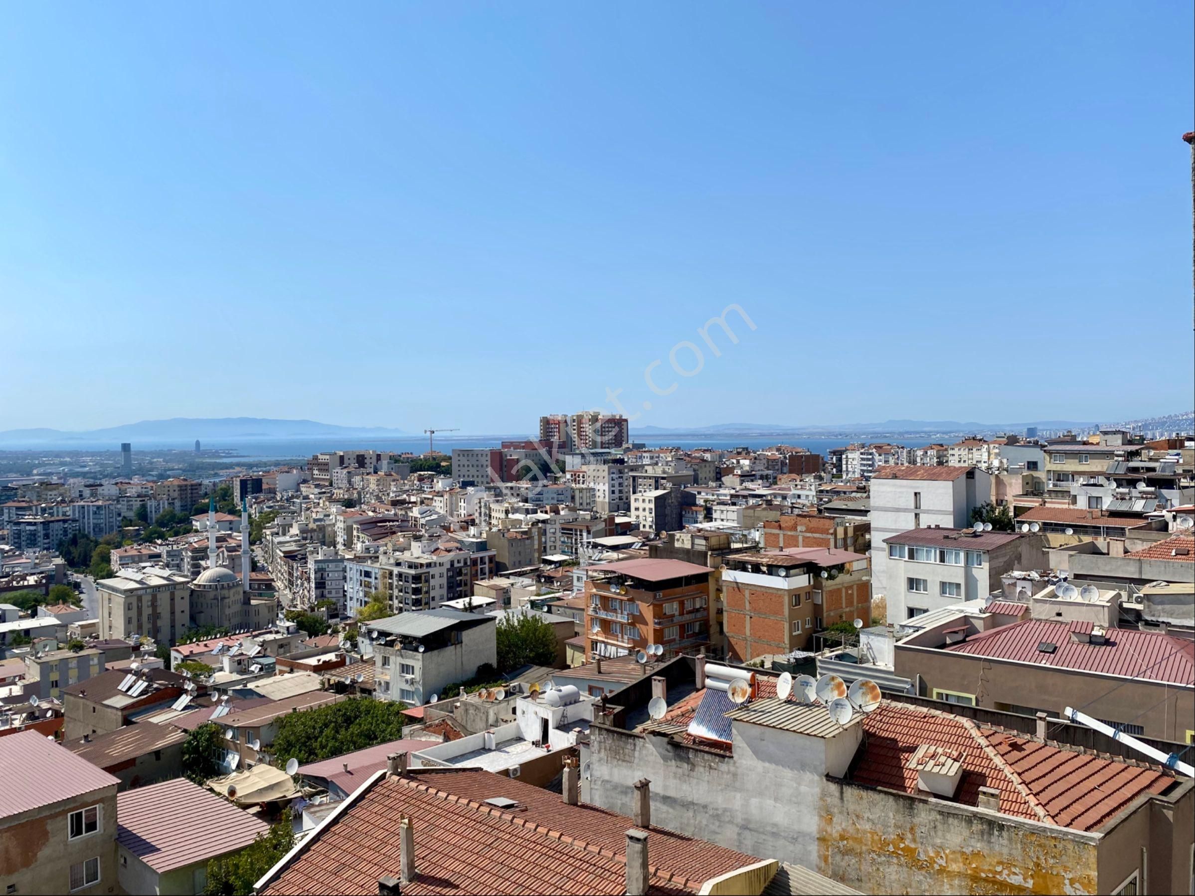 Hastahane Yakını Cd. Yanı Deniz Manzaralı Çift Cephe 90m² Daire - Görsel 27