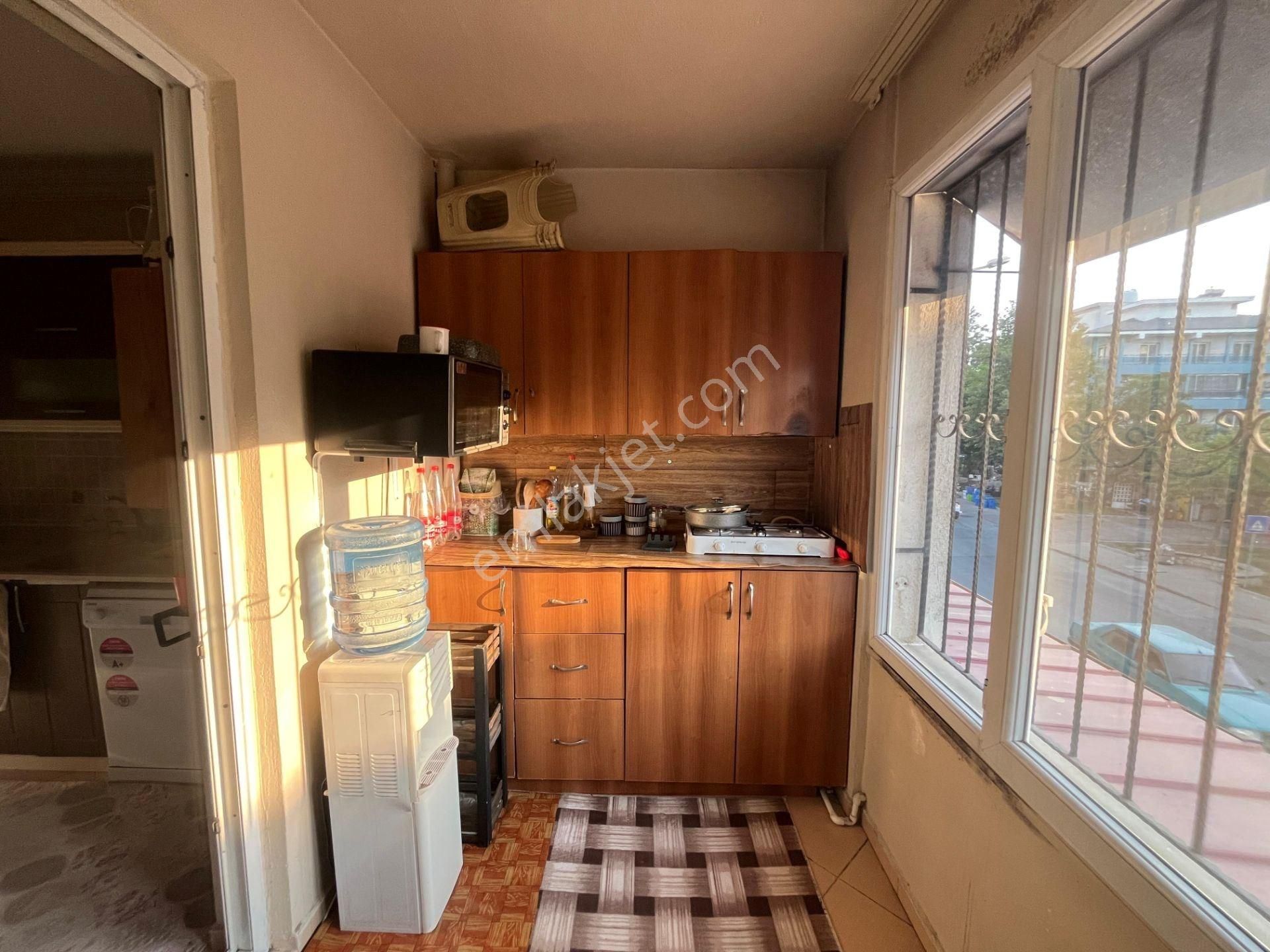 İsmetpaşa Mahallesi Sanayi Caddesinde 3+1 Satılık Arakat Daire - Görsel 11